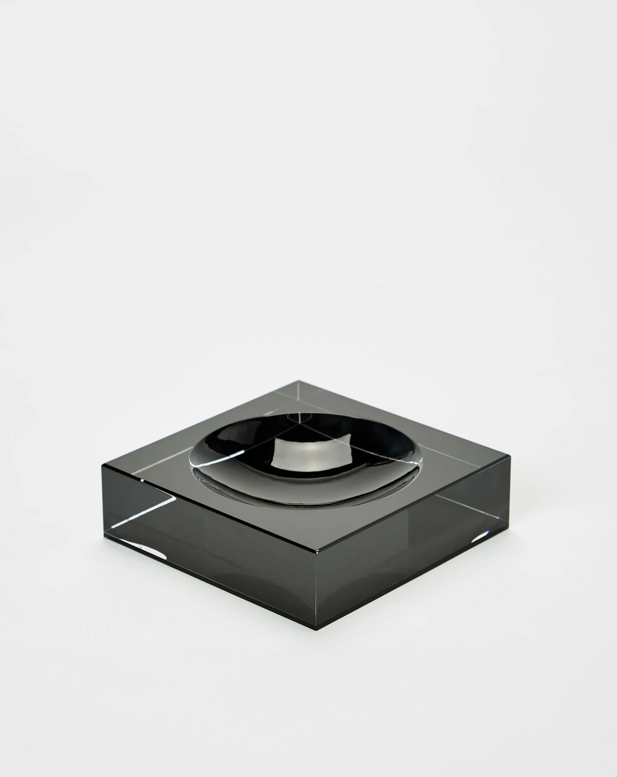 Contrast Candy Dish