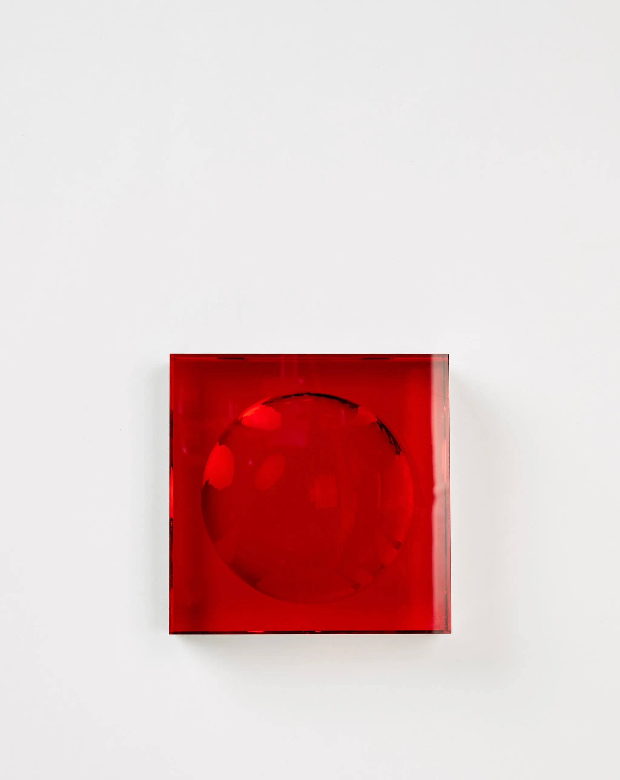 Contrast Candy Dish
