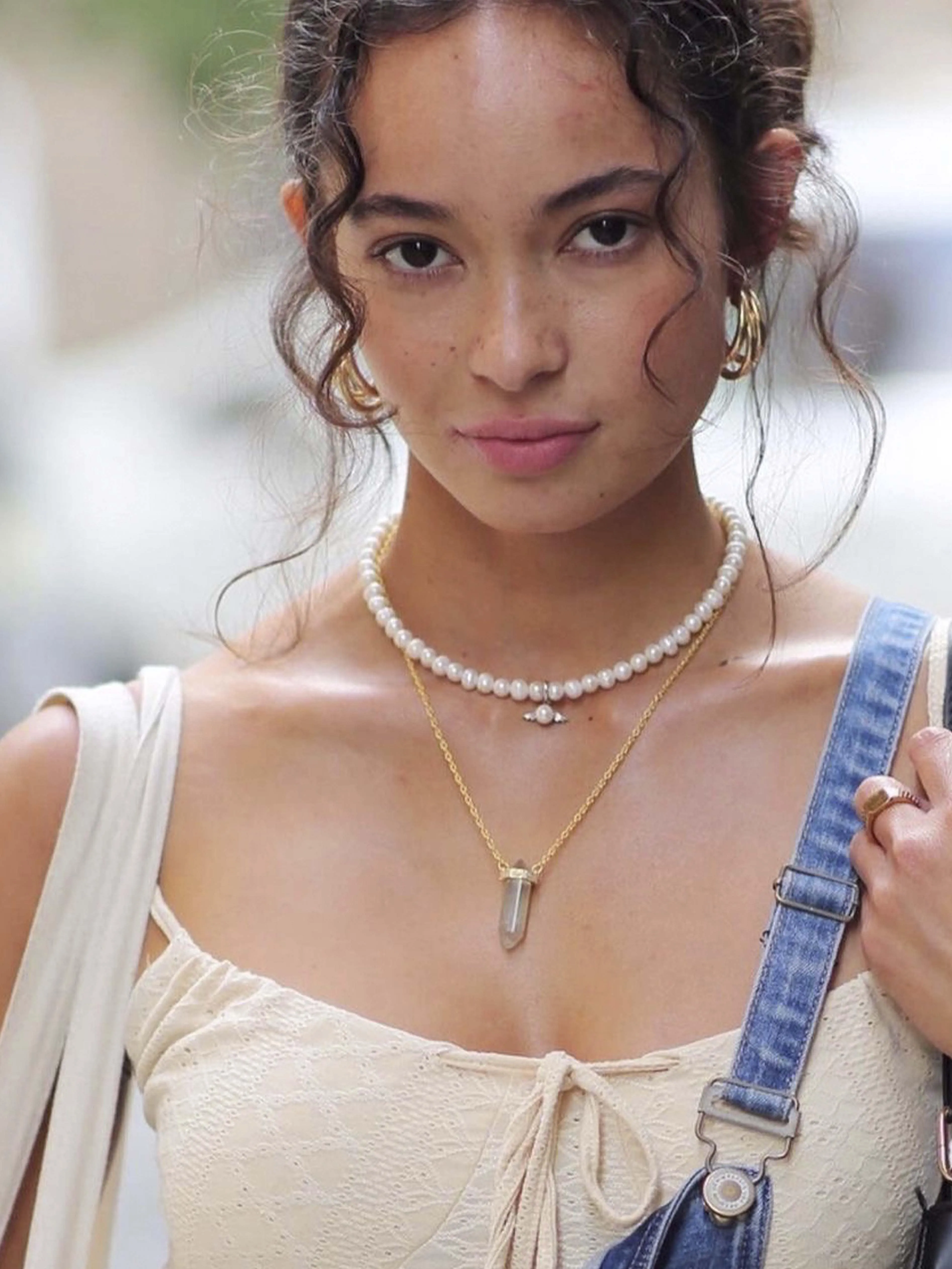 Women's Pearl Choker with Angel Wing Pendant